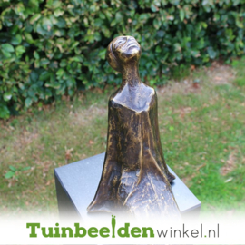 Beeld brons ''De Zon- en Sterrenkijker'' TBW005br07