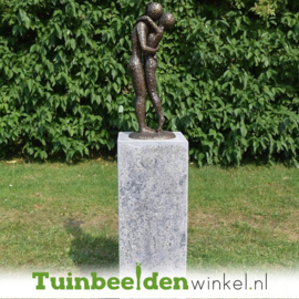 Tuinbeeld ''Kussend paar'' TBW1728br
