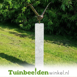 Beeld uil ''Tuinbeeld uil op hardsteen sokkel'' TBW1251br