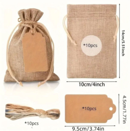 10 stuks jute zakjes 14x10 cm + 10 kaartjes + 10 touwtjes