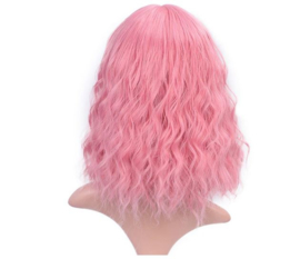 Synthetische pruik roze golvend haar