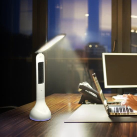 Opvouwbare LED bureaulamp- kalender- tempratuur