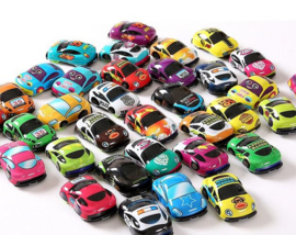 10 mini pull auto's in verschillende kleuren