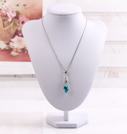 Ketting display lederlook wit 24 cm **RETOURPRODUCT**