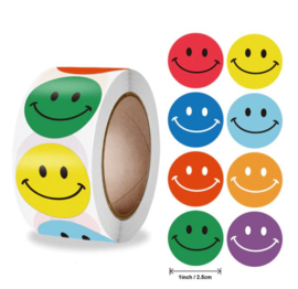 500 stickers op rol smiley multicolor 2,5 cm