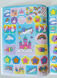Eenhoorn Kleurboek 20 X 28 Cm inclusief stickers