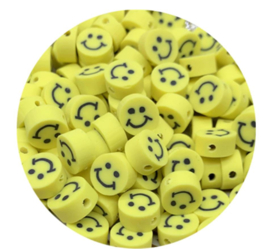 30 stuks kralen 10mm smiley geel