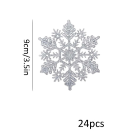 24 stuks kersthangers sneeuwvlokken zilverkleur 9 cm