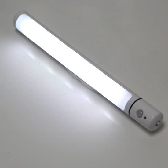 led lamp met dag en nacht sensor action