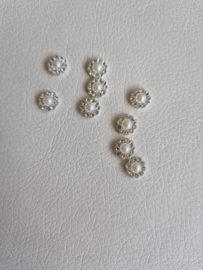 Acryl bloem met strassteentjes 8mm - 10 stuks