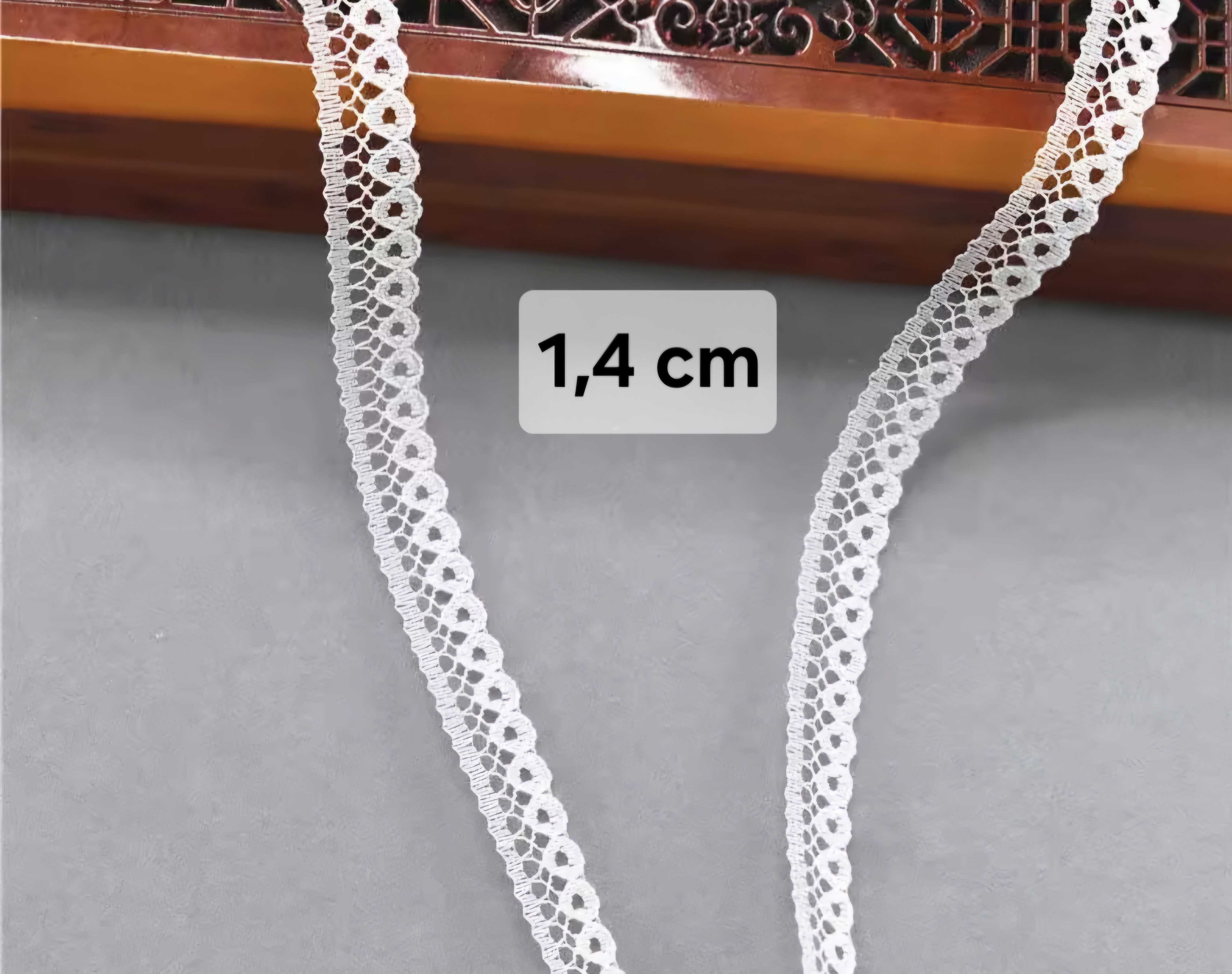 Kant wit 1.4 cm - per meter