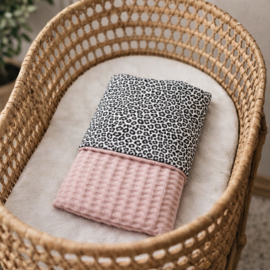 Dekentje - Soft Dusty Salmon / Leopard Grey
