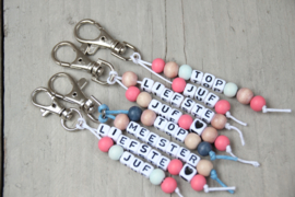 Sleutelhanger *liefste-juf* roze/mint