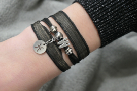 C.U.S. armband zwart shimmery black zilver