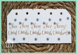 Label Sneeuwvlokken Merry Christmas wit kraft 4,5 cm x 6,5 cm (set van 10 stuks)