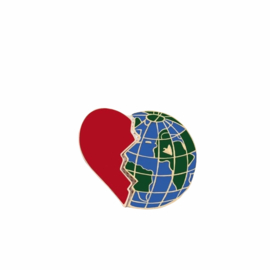 TRAVEL LOVER PIN