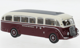 Brekina 52432 - Mercedes LO 3500, donkerrood/wit, Deutsche Reichsbahn, 1936 (HO)