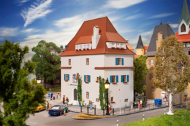 Faller 130694 -  Stadshuis met narrenmuseum  (HO)