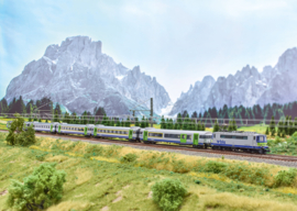 Minitrix 16884 - BLS, Elektrolokomotive Reihe Re 420 (N|DCC sound)