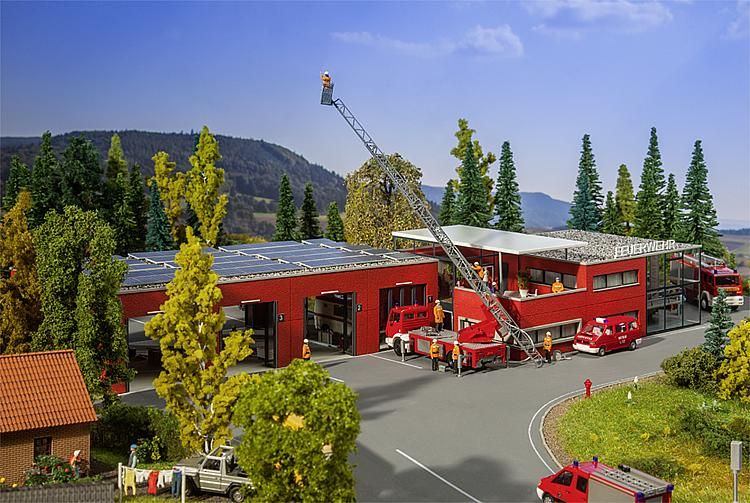 Faller 130160 - Moderne brandweerkazerne (HO)