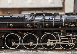 Märklin 39241 - Sneltrein-stoomlocomotief serie 241-A, SNCF - de grootste van Europa! (HO|AC sound)