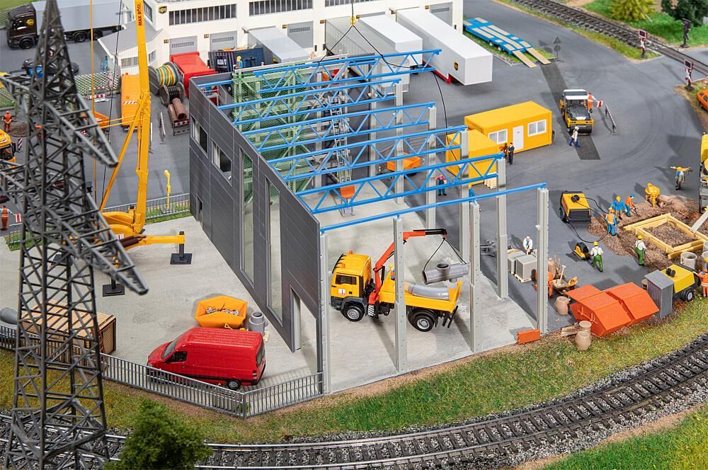 Faller 130892 - Industriehal in aanbouw, Systeembouw (HO)