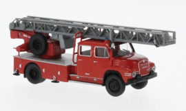 Brekina 45160 - MAN 520 H DLK 30, rood/zwart, 1967 (HO)