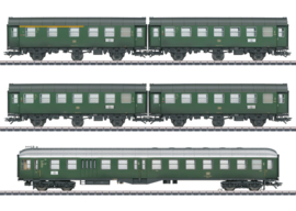 Märklin 39651 - DB, stoomlocomotief BR065 tp.4 (HO|AC sound) + 41326 set personenrijtuig