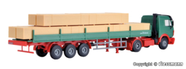 Kibri 14641 - MB Truck met oplegger en houtlading (HO)