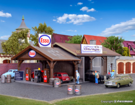 Vollmer 45599 - Werkplaats Pfizis, garage met tankstation (HO)