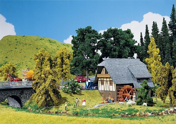 Faller  130387 - Zwarte Woud molen (HO)