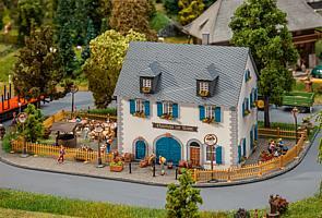 Faller 130437 - Gasthaus Krone (HO)