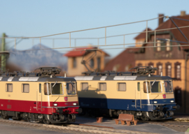 Märklin 37300 -  Verpakking met twee elektrolocs Re 421 (HO|AC sound)