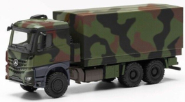 Herpa 746991 - Mercedes Benz Arocs 6x6 Bundeswehr, camouflage (HO)