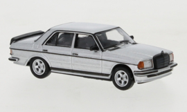 PCX87 870176 - Mercedes W123 AMG, zilver, 1980  (HO)