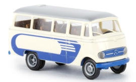 Brekina 36146 - Mercedes O 319, lichtbeige/blauw, 1955 (HO)