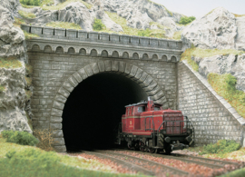Busch 7023 - Tunnelportaal (H0)