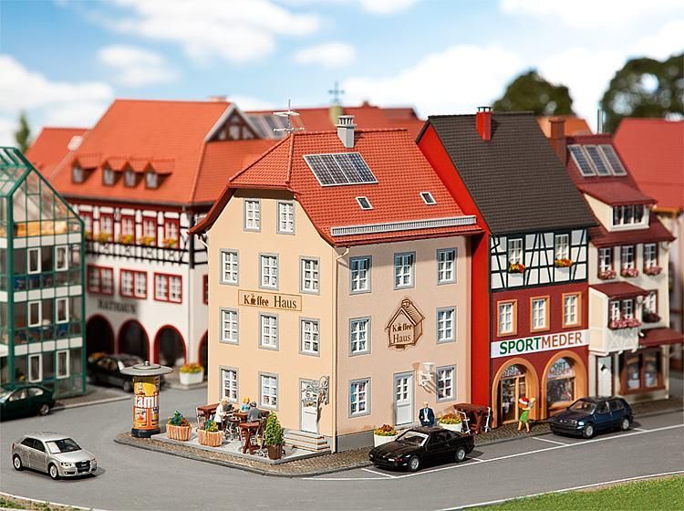 Faller 130493 - Binnenstadscafe (HO)
