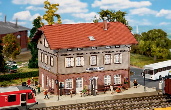 Faller 110123 - treinstation Warthausen (HO)