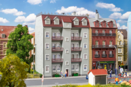 Faller 130751 - Woongebouw Pritzwalk  (HO)