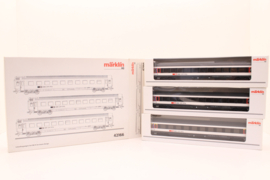 Märklin 42166 - SBB, Set sneltreinrijtuigen 1e en 2e klasse EW IV (HO|AC)