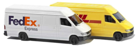 Busch 8304 - Mercedes Sprinter pakketdienst FedEx en DHL (N)