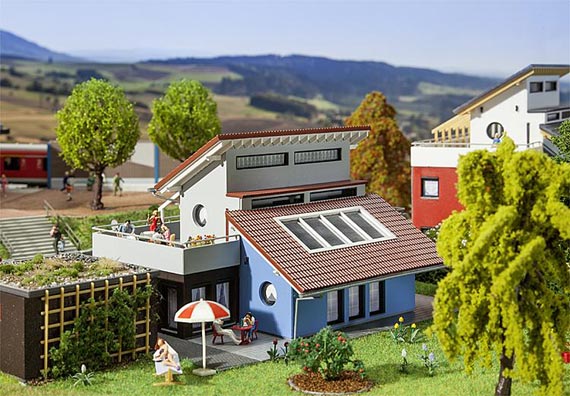 Faller 130443 - Modern woonhuis (HO)