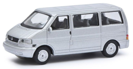 Schuco 26675 - VW T4b Caravelle, zilver (HO)