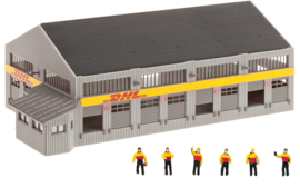 Faller 231733  -  logistiek centrum DHL met figuren (N)