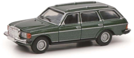 Schuco 26627 -   Mercedes Benz 280TE (W123), groen metallic (HO)