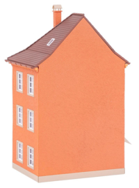 Faller 130617 - Hoekhuis met postkantoor (HO)