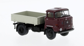 Brekina 71256 - 71256 IFA W 50 trekker, donkerrood/grijs 1965 (HO)