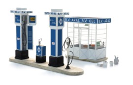 Artitec 387.632  Aral tankstation (HO)