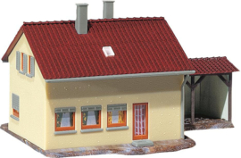 Faller 131358 - Buitenhuis met uitbouw (HO)